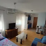 Vala - One Bedroom With Sea View A2